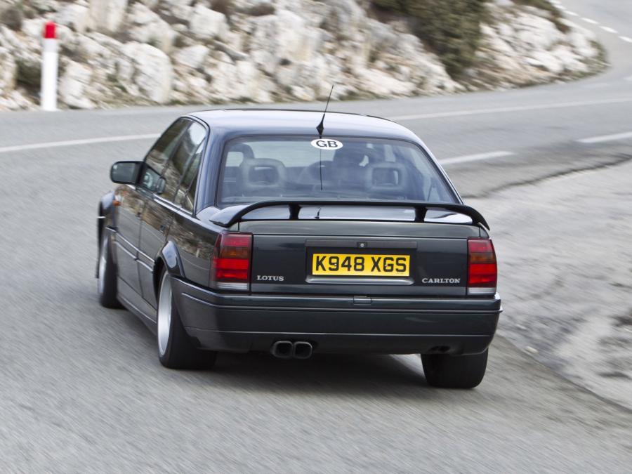  Vauxhall Omega Lotus by Carlton 1990 года  (фото 30 из 34)